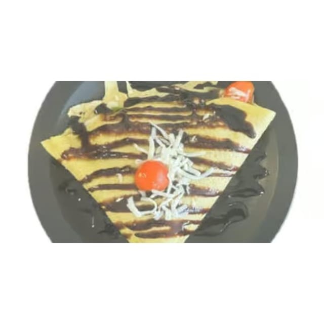 Chicken Pesto Crepe.